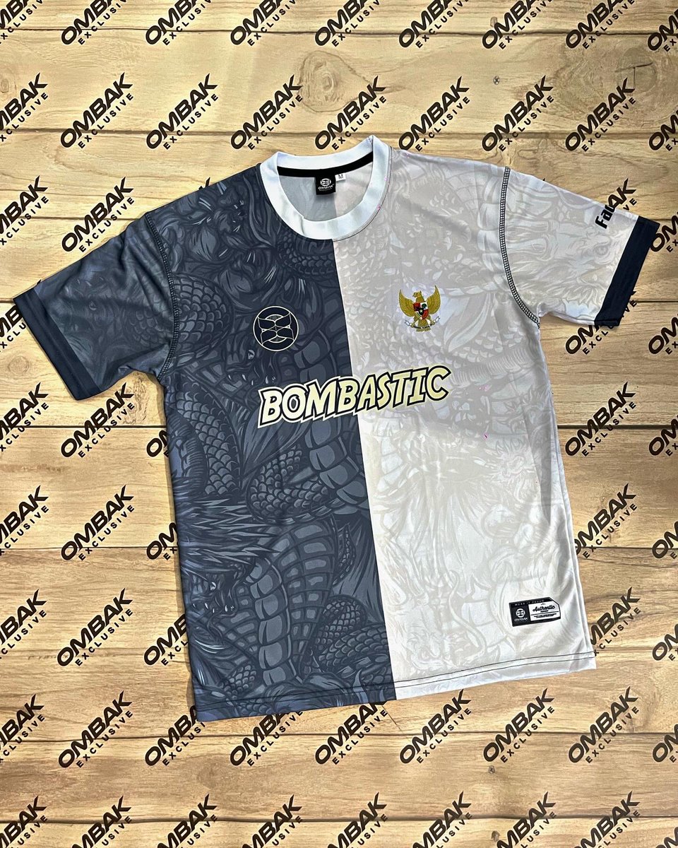 ombakexclusive's tweet photo. ❗️CUN TAK CUN GENG❗️ 🔥🔥🔥

MESTILAH CUN BAJU BOMBASTIC   🔥🔥
CORAK YANG SANGAT UNIK DAN WARNA YANG MENARIK GENG 😍

Baju Ohsem gini ofcus la OMBAK EXCLUSIVE yang buat!

SIZE: XS SEHINGGA 9XL

Berminat? Jom DM kami sekarang ‼️

#ombakexclusive #printsemuakecualiduit https://t.co/ZJqnuLk9bW