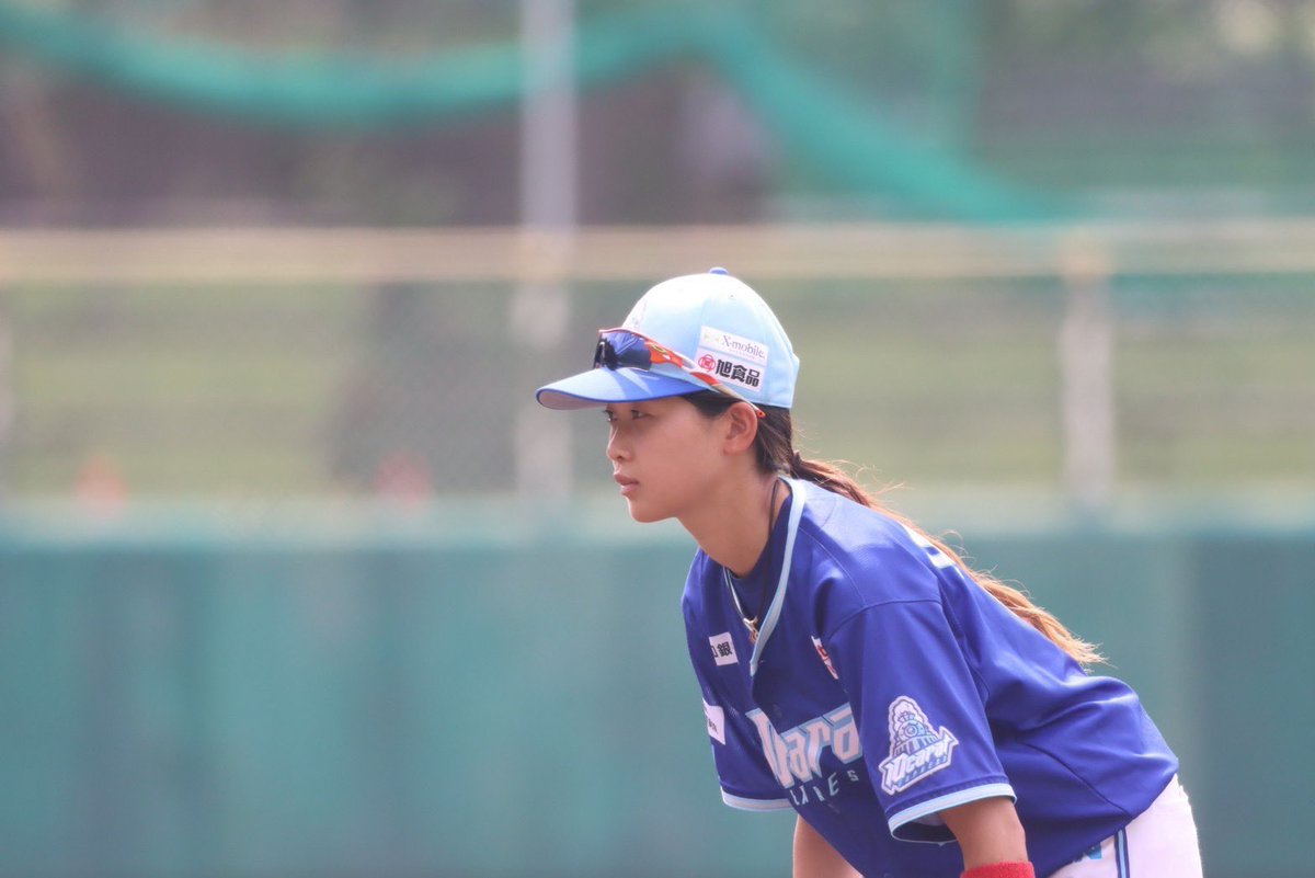 ka_epn's tweet photo. 4月の開幕戦から多くの方々の応援
本当にありがとうございました🙇🏻‍♀️🙏🏻

今シーズンが終わり、今橋としての
最後のユニホームとなりました。

来年以降については未定ですが
また応援して頂けると嬉しいです✨️

#野球女子 #女子硬式野球 
#野球ガール #野球girl #女子野球
#野球好きな人と繋がりたい https://t.co/QpLYpKxJsI