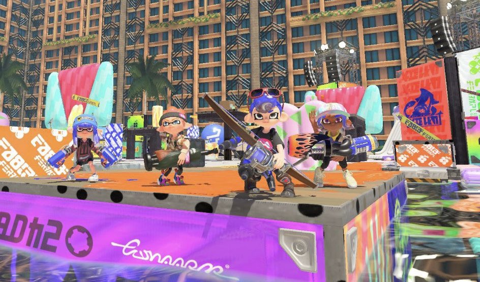 hhr_splatoon's tweet photo. j died and I (Eli) had to rush home to play I hate this team. also we went 5-0 against Big Bagel 
j - house caught on fire rip
Eli - tenacity range build
claire - triple wail kill (in open)
beat - started going insane halfway thru the set
fit - “100% win rate on VL-3” https://t.co/4XuaaUtA7Y