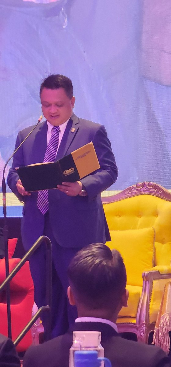 Alkis077's tweet photo. Ouverture officielle par le #Tengku Amir Shah ibni Sultan Sharafuddin Idris Shah #IVCO23 @forumids https://t.co/hKJPIz8rn8 https://t.co/rqGVQBHz7s