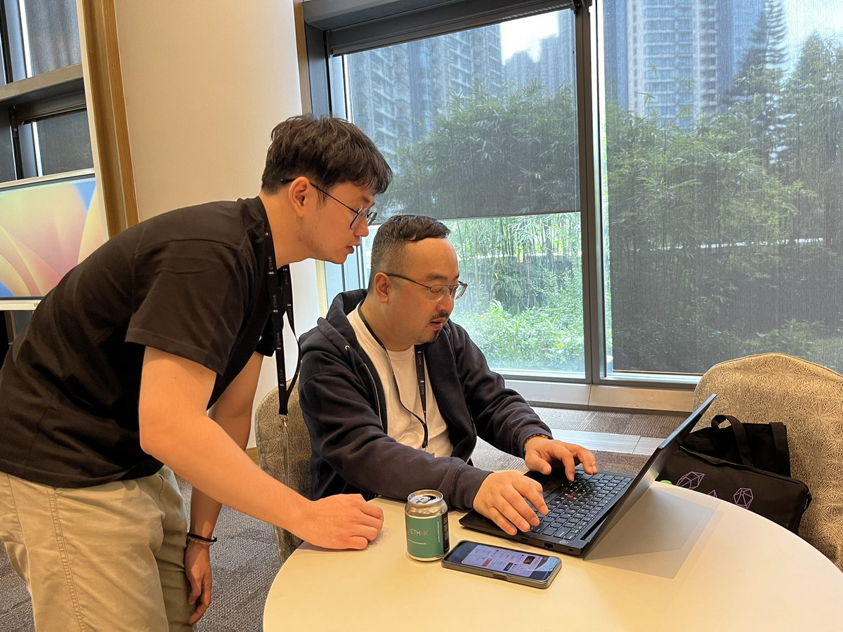 📣Join us for Day 2 of 2023 ETH Hong Kong Hackathon Stage Agenda

Don't miss out on this opportunity for in-depth technical discussions and skill-sharing. Come and be a part of the work tech exchange! 🚀

🏠 Training Room , Level 3, Core F, Cyberport 3, Cyberport Rd, Pok, Fu Lam