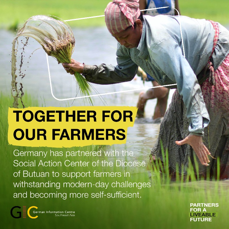 GERmeetsAsia's tweet photo. ๐ฉโ๐พ ๐งโ๐พ #Farmers feed people & their hard work helps society thrive
๐ฉ๐ช supports projects that empower communities in #SEA, especially rural ones, that are severely affected by #ClimateChange, achieve #economic stability & disaster resilience ๐
#PartnersForALiveableFuture