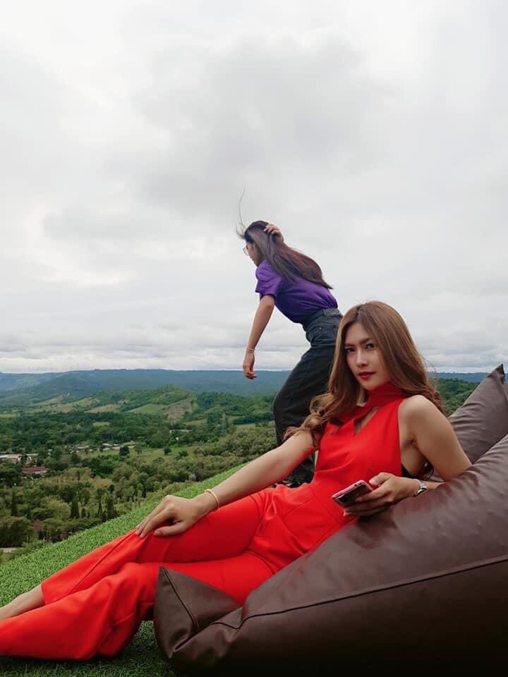 สีแดงแรงฤทธิ์…อากาศเริ่มหนาวแล้วน๊าา