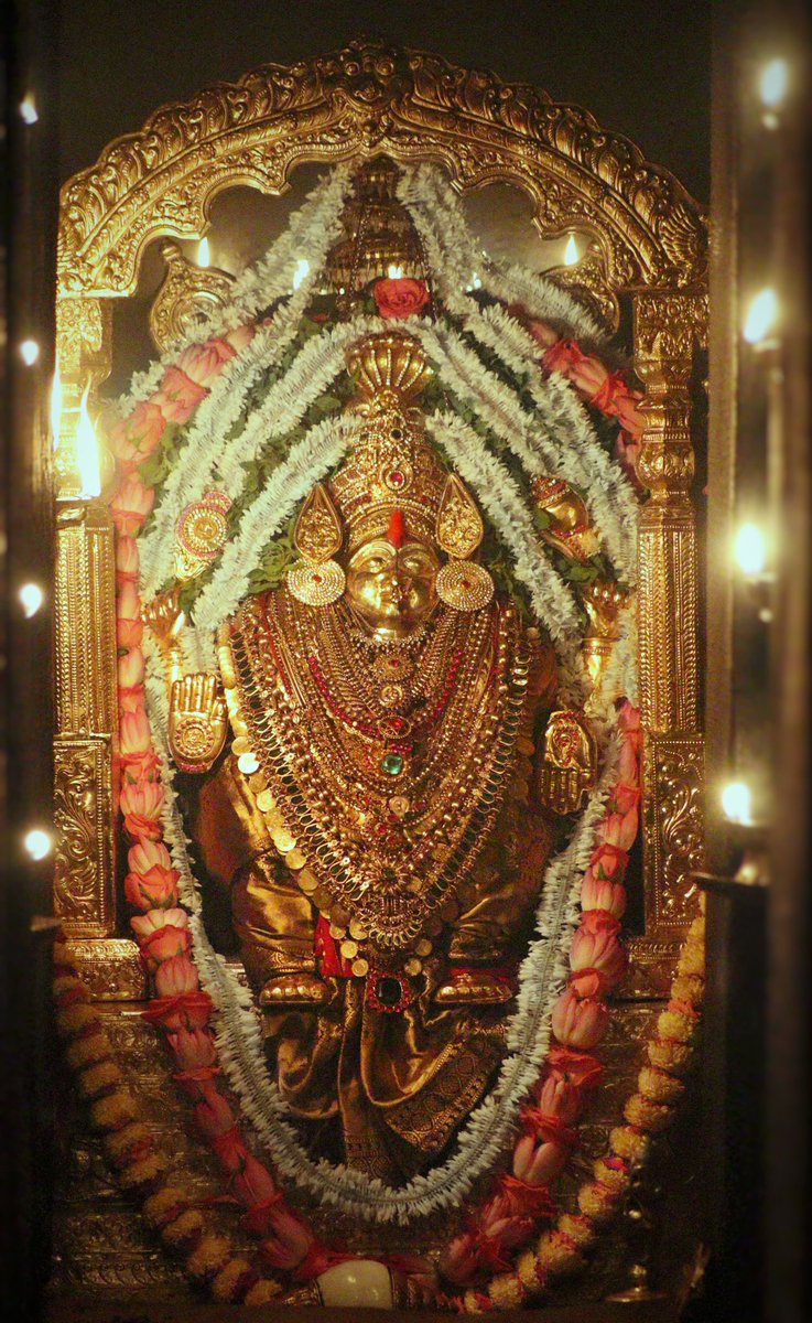 KateelShri's tweet photo. ಕಟೀಲು ಶ್ರೀದುರ್ಗಾಪರಮೇಶ್ವರಿ ಅಮ್ಮನವರ ಇವತ್ತಿನ ಅಲಂಕಾರ 23-10-2023 https://t.co/Z3vkAUPeWj