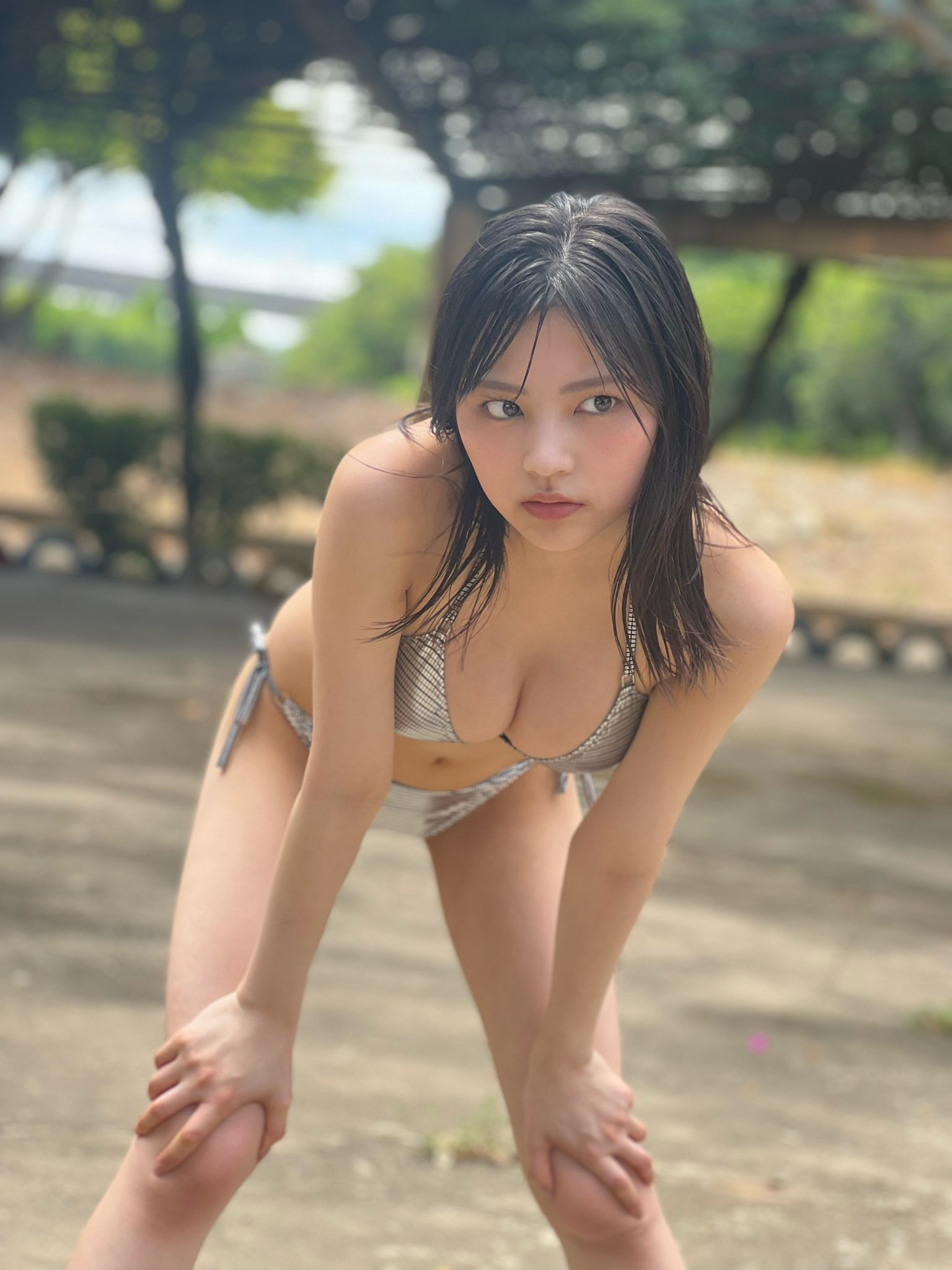 宇咲1st写真集『usa usa』 【美品】 - メルカリ