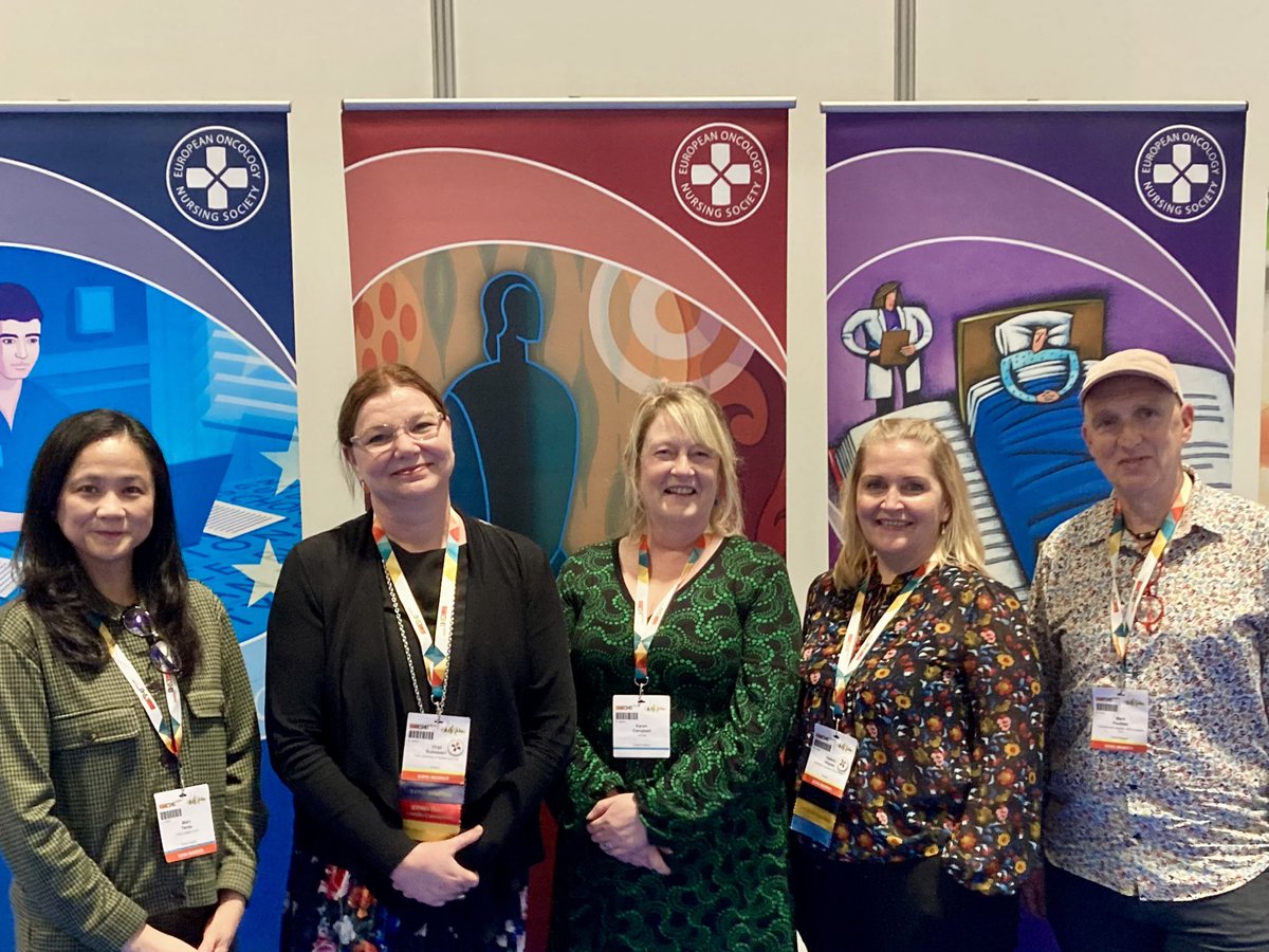 EONS and UKONS Society Presidents reunite in Madrid #EONS16 to discuss continued work and collaboration between societies. 

Did you know…
UKONS is a member society of <a href="/cancernurseEU/">@cancernurseEU</a> Thus, if you are a member UKONS, you are also a member of EONS. Enjoy member benefits. Join us!