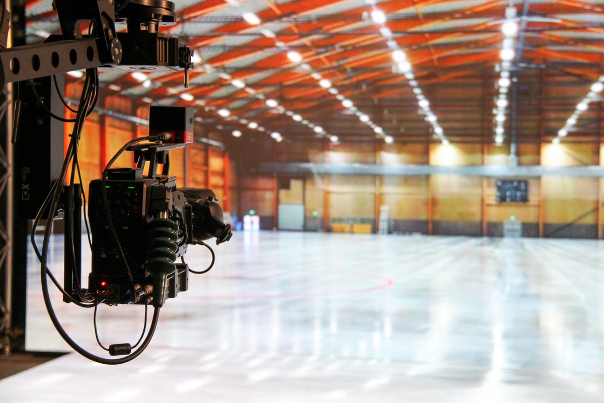 The potential of Virtual Production is limitless. ✨

With the ability to create dynamic and exciting content for your audience, why look anywhere else?

Discover more on our dedicated Virtual Production page here: bendacgroup.tech/virtual-produc…

#VirtualProduction