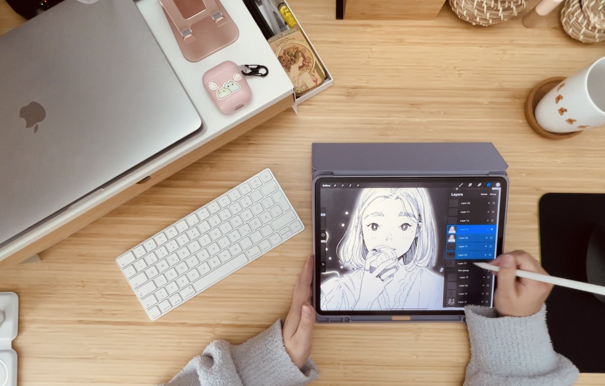 It's getting cold so I turn into plush ✺