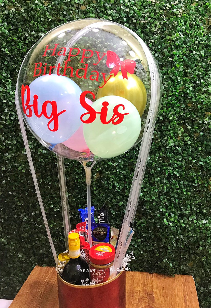 _flower_shop's tweet photo. Balloon treat box for a loving big sis on her birthday.
She was so ecstatic when she received it😍

Want to order any of our packages? Send a dm

#enugugiftshop #beautifulblooms #enuguflowershop https://t.co/mfRZZw5bGT