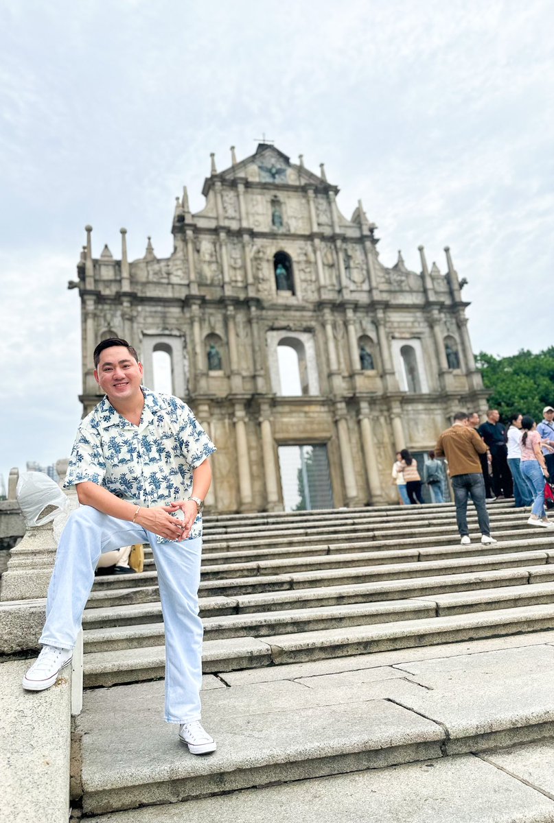 Jmt590's tweet photo. 𝙏𝙝𝙚 𝙍𝙪𝙞𝙣𝙨 𝙤𝙛 𝙎𝙩. 𝙋𝙖𝙪𝙡'𝙨 are the ruins of a 17th-century Catholic religious complex in Santo António, Macau, China.
#WhenInMacau #TheRuinsOfStPaul #ExploringMacau https://t.co/oEapmNBRRa