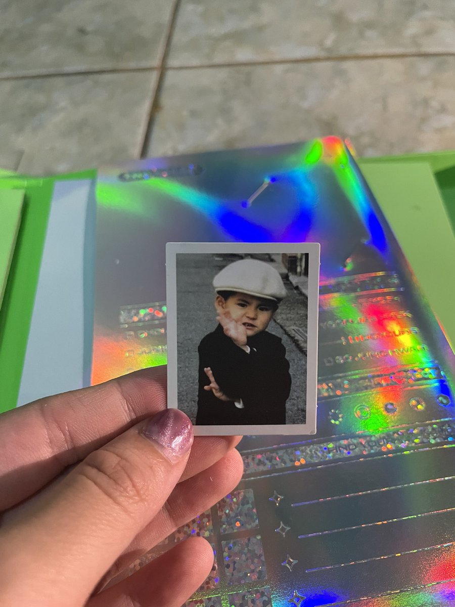Bearmeputt's tweet photo. — wts / want to sell !

♡ full album TREASURE 1st Album - The First Step : Treasure Effect - Hijau ( - gaada CD ) 
♡ pc photocard jeongwoo , jihoon , junkyu 

💸 price by dm ( condition : all good ) 
📌 prefer take all
📌 bisa nego &amp; keep event
🏠 cimahi, bandung https://t.co/0gqrbPaC6o