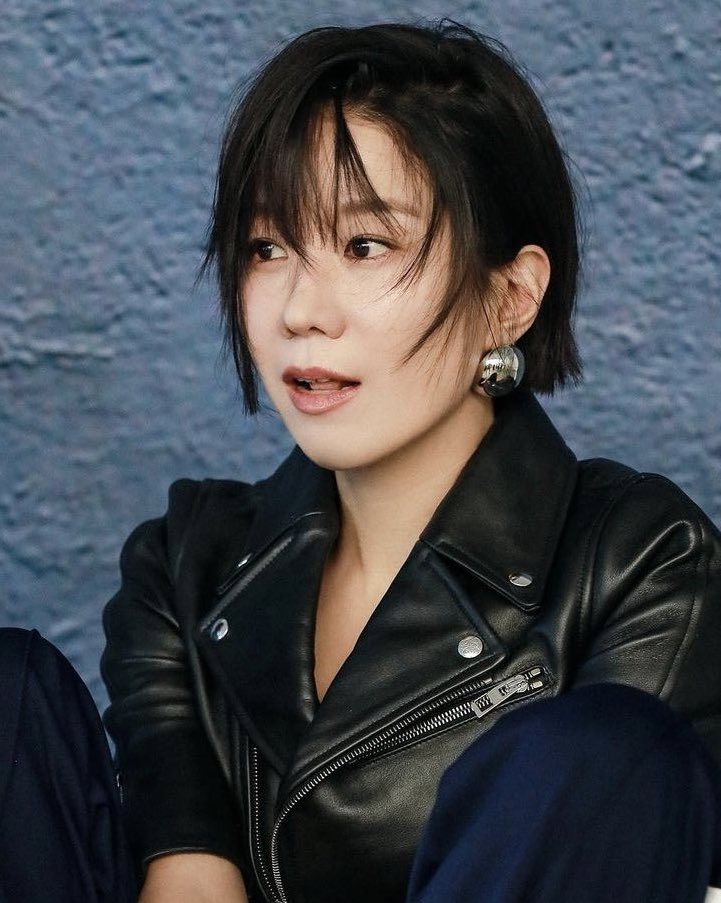 ㅈㄴ 난 그냥 이 여성이 행복했으면 좋겠다고