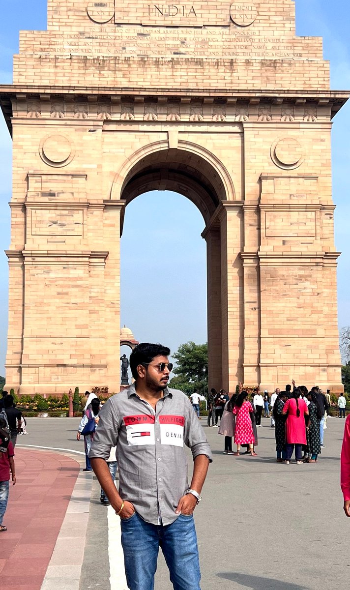 46Rambabu's tweet photo. #Delhi2023 #travel #trip #photography #Indiagate #tourist https://t.co/luB9LDgoYq