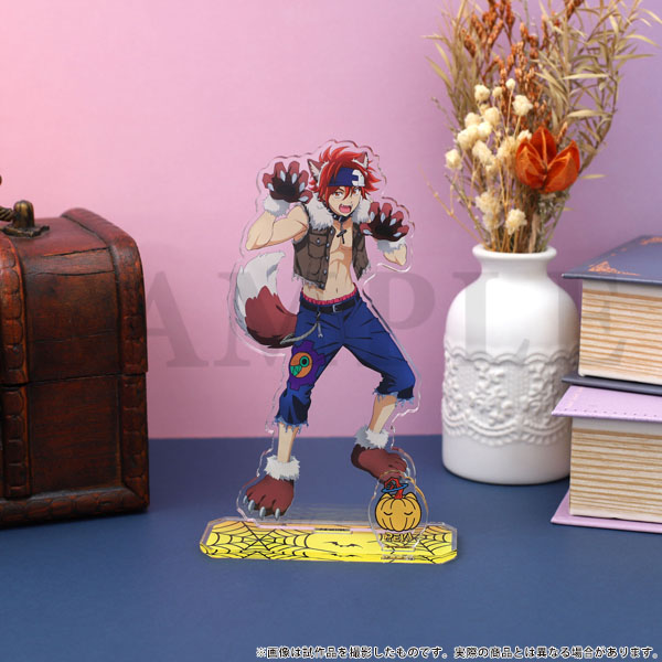 bonesstore_info's tweet photo. 【新商品情報】

本日は「SK∞ エスケーエイト」より
ハロウィンビジュアルを使用した
「アクリルスタンド 」を紹介！

カボチャもセットになったアクリルスタンドです！

ハロウィンフ���アは10/31（火）から開始、
AGF2023会場での先行販売もお見逃しなく！

#SK_8 https://t.co/mcS65or0y4