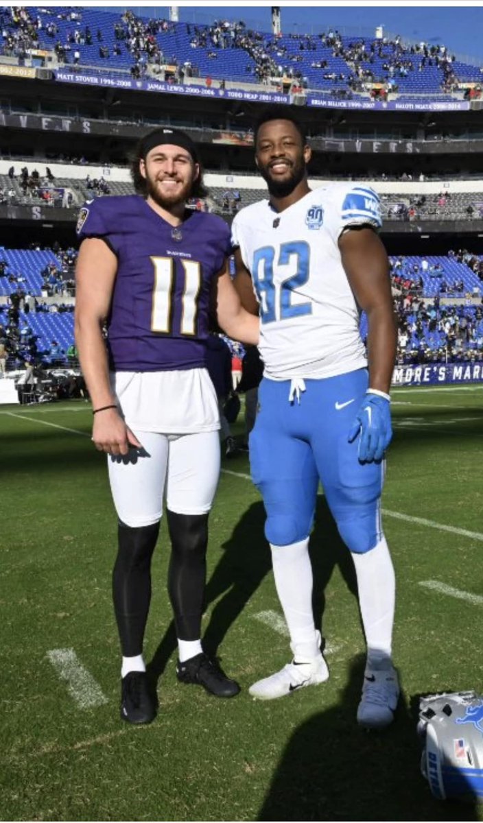 The aforementioned matchup of #LocalsInThePros today in Baltimore. 

Photo via <a href="/JORDANSTOUT92/">Jordan Stout</a>