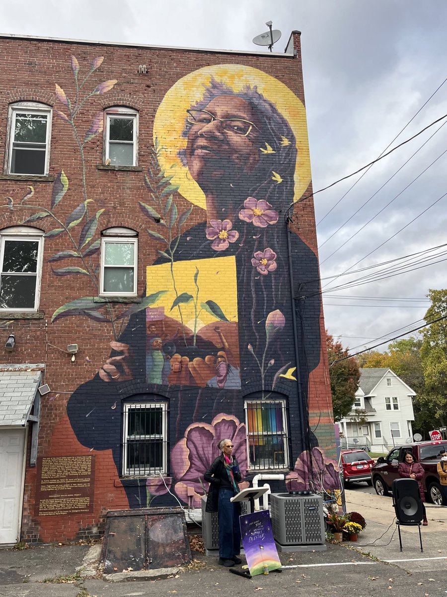 benchansfield's tweet photo. A little light at the end of a terrible weekend: here’s a photo of Ruth Wilson Gilmore in front of big Ruthie https://t.co/RL37Jy2Bza