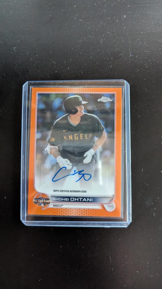 rc_box's tweet photo. Another Ohtani Auto pulled from the RCEB! This one came out of 2022 Topps Chrome Update. Wow!! π/25
Sweet hit Tim P!
#ohtani #rceb #rcexplosionbox #subscriptionbox https://t.co/q5G4NhyI1g