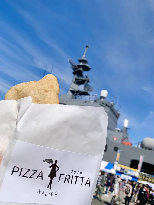 呉海自カレー・グルメフェスタ オイスターカレーと焼き牡蠣とフリッタおいしかった