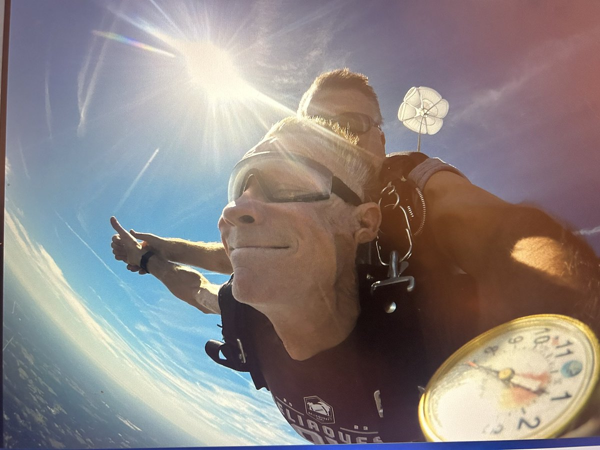 bdickens13's tweet photo. Utterly fantastic day Saturday with the gang at Gold Coast Skydivers. My second jump and it was amazing! Great crew and thanks to Paul and Mikey(our pilot) for making it so fun. See you guys next October! @goldcoastskydivers https://t.co/rEJPzer7dT