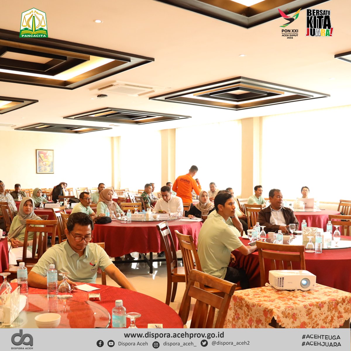 dispora_aceh2's tweet photo. Rakor dan Bimtek Penyusunan Masterplan (Rencana Induk) PON XXI/2024 Aceh-Sumut Wilayah Aceh https://t.co/kikzhkGBlJ