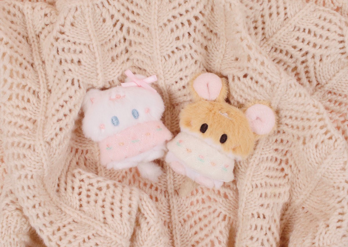 🌷 𝐕𝐢𝐧𝐭𝐚𝐠𝐞 𝐟𝐥𝐨𝐰𝐞𝐫𝐲 𝐤𝐧𝐢𝐭 🌷