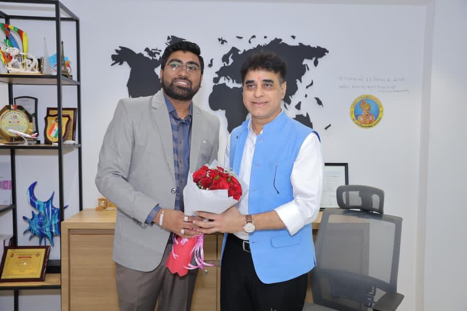 ceo_satish's tweet photo. Attained 10th anniversary of EVEG company and Inauguration of Zippy Zest with minister of state for Railway and Textile Smt. Darshanaben Jardosh.

#NewBharat 
#SuratMayor https://t.co/gtkADPbLJB