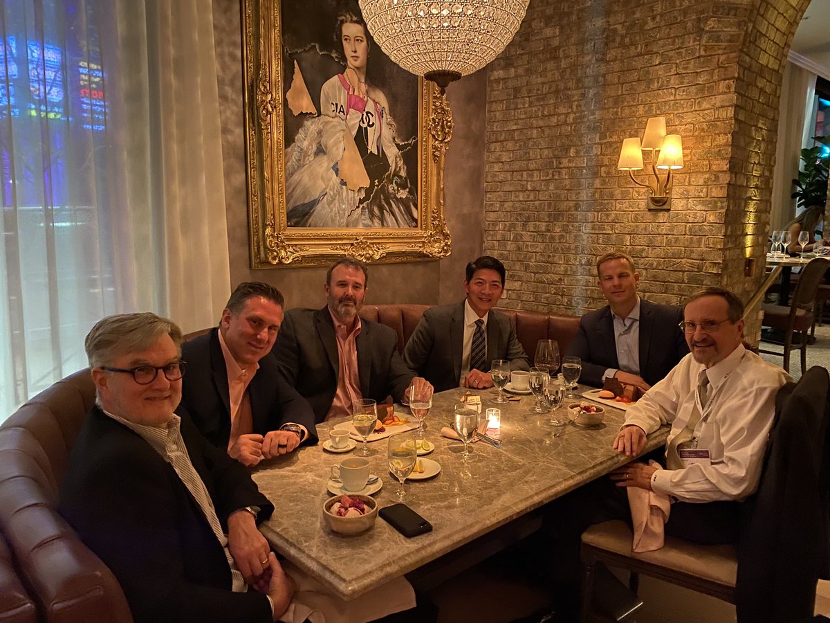 Dinner with past ACS President Wayne Meredith and my Wake Forest colleagues. Thankful to be a member of this great department of surgery. @AmCollSurgeons @NCSurgeons #ACSCC2023 @WakeSurgEd @WakeSurgonc