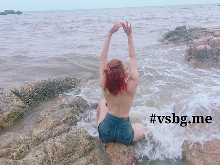 BOT_Follow_Back's tweet image. Chợt như chiếc hôn thế thôi

#gaixinh #cheo #gaidep