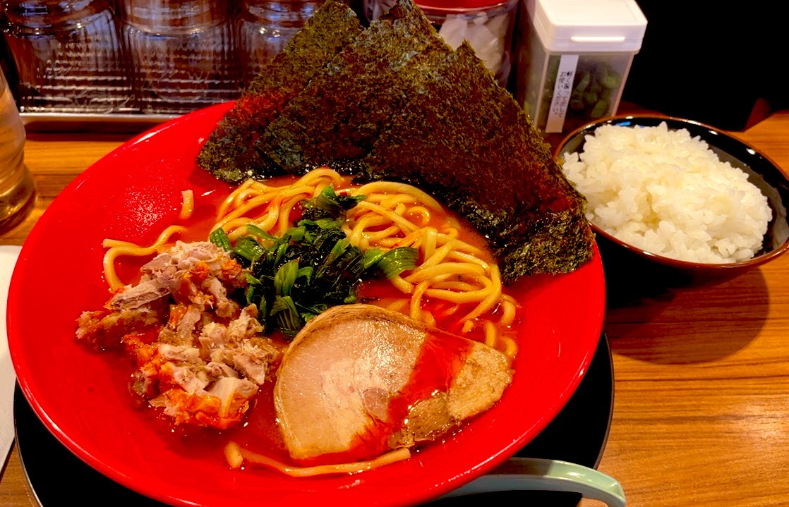 ShiroTourer's tweet photo. 少し寒くなってくると辛いのが食べたい
壱角家　赤ラーメン
ビリッと辛味が良い感じ https://t.co/Pg5c8Be8R1