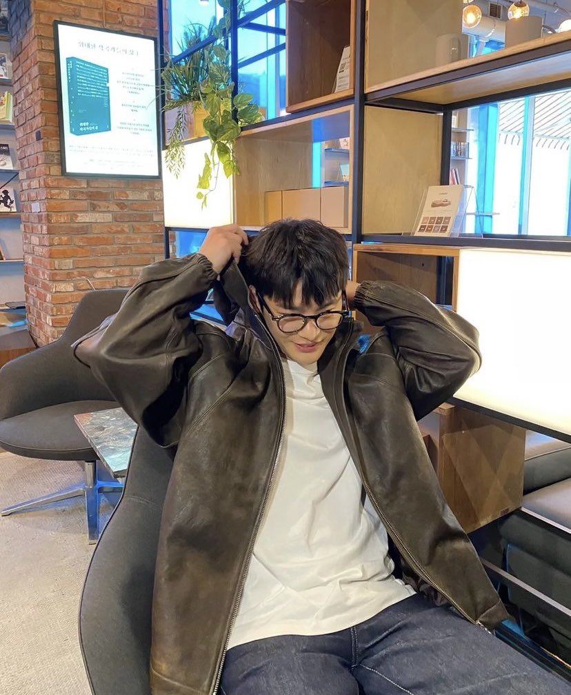 seo_ssss's tweet photo. 10월23일 서인국 생일 

오빠 생일축하해🎉
항상 우리에게 많은 사랑과 행복을 줘서 고마워!! 
너를 만나서 너를 좋아하게 되어서 난 정말 행복해!!
올해도 서인국이 행복하시길 바라고 있어!!
오빠 사랑해♡

#서인국 https://t.co/SxzNU2Wdyt