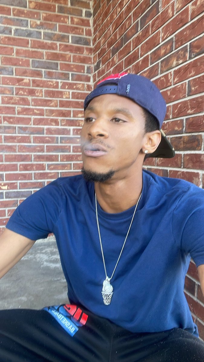 inevitablejt's tweet image. #class100 #bigjay #imadeaway #life #followme #ptse #jtd23 #stlstandup #givNgo #givNflow #givNgrow #givNglow #nature #reality #therapy #knowledge GEM•IN•👁️