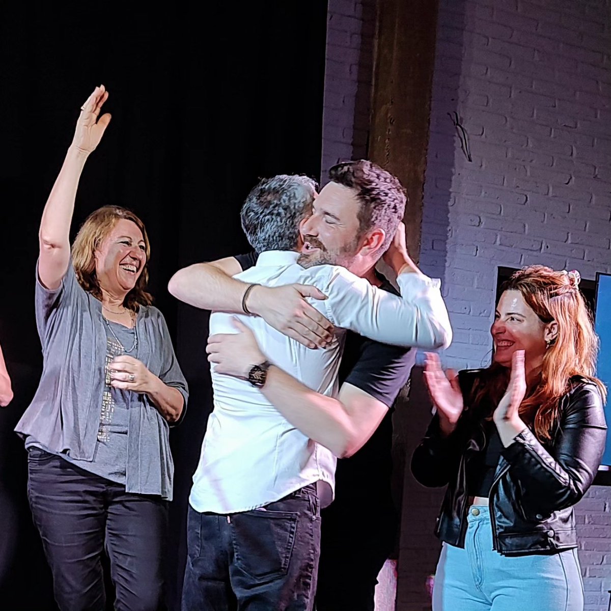 Con #Orgullo les cuento que mi amigo y compañero <a href="/EstebanPaulon/">Esteban Paulón</a> será Diputado Nacional.

#LGBT
#EIDiputadoDeSantaFe