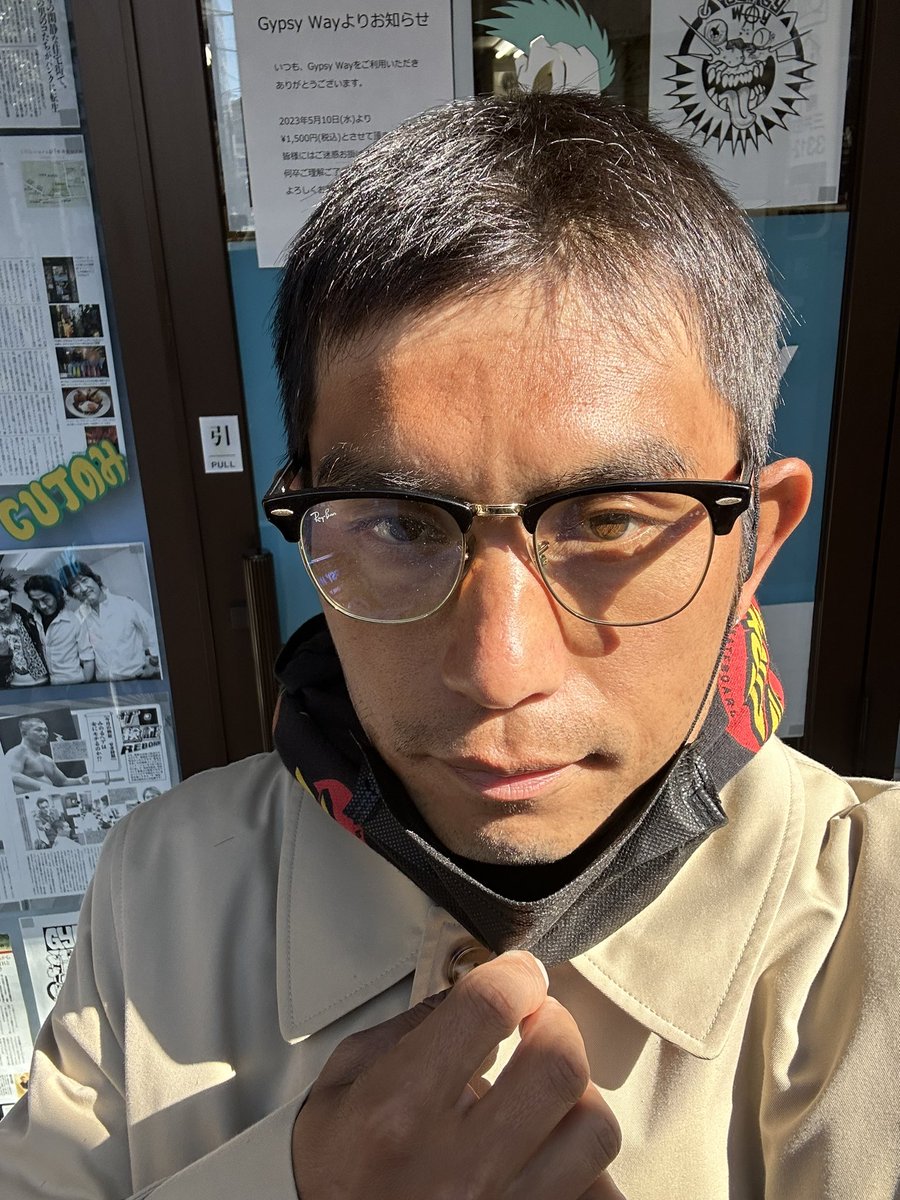 tokoton10's tweet photo. o(`ω´ )o 散髪来たゼおらぁ〜っ!
チョキチョキ…
コレが…
こう。
#ド根性散髪
#gypsyway
#ノーフューチャー https://t.co/lvcbF6aT2c