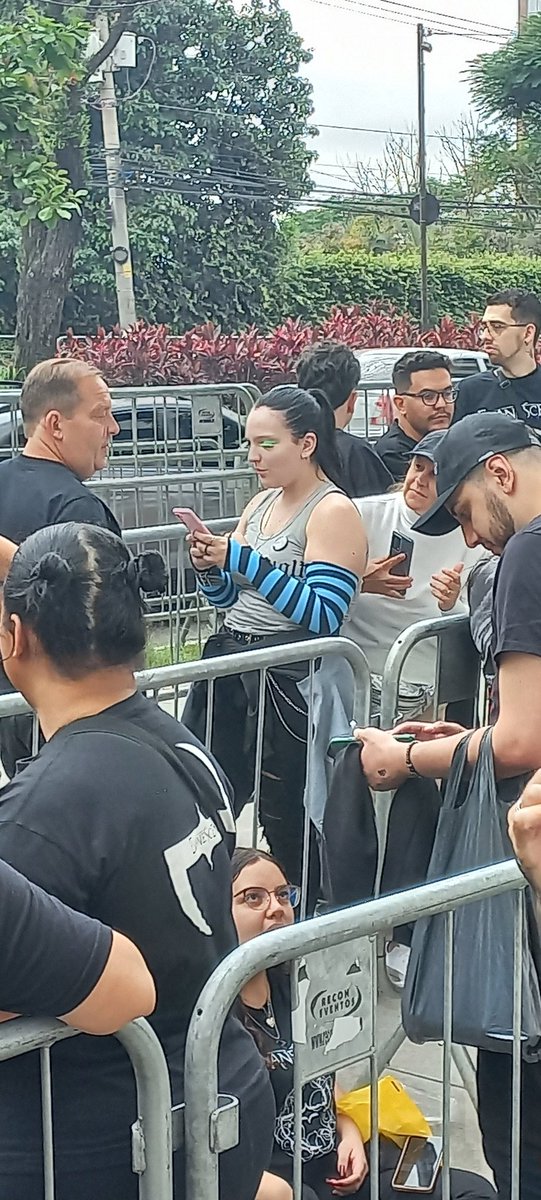 HenriAmancio's tweet photo. Essa querida que meteu a melhor skin da amy lee e foi 💙 https://t.co/Ae5bOP2EdH