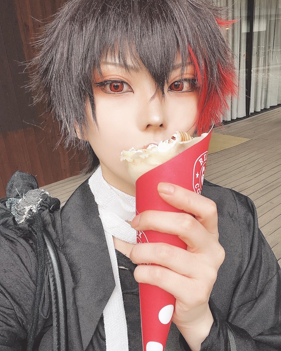 tsukicooo's tweet photo. ※cos
遠征先でクレープ見つけたら食う https://t.co/R101ZpGaAW