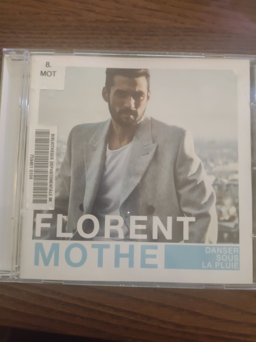 lelomimeka tweet media