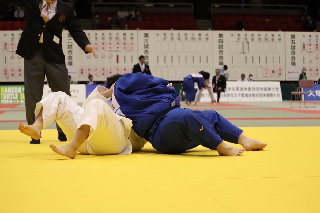 nuwomansjudo's tweet photo. 〜激闘の記録〜
全日本学生柔道体重別団体優勝大会
Photo by 花木ゆい
#波多江楽良
#円陣
#reserveplayer
#がんばるぞう
#日本大学
#日本大学女子柔道部 https://t.co/RMLg2zaurM