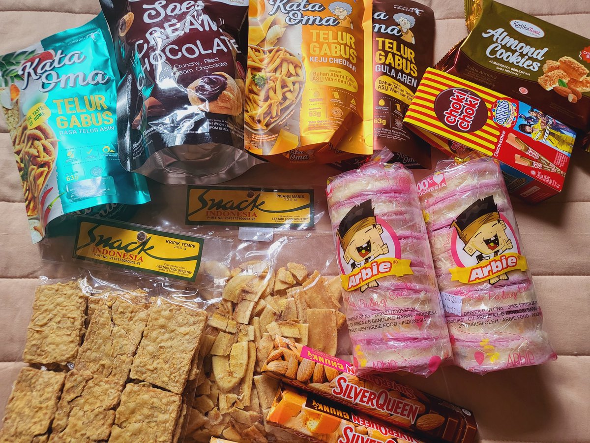 OlbapForPablo's tweet photo. Thanks y'all. Uv been so sweet. I'll eat 'em all💙❤️ #ATINDO #MAHALIMA #SB19atROUNDFestival #SB19 https://t.co/4uG86aj7SO