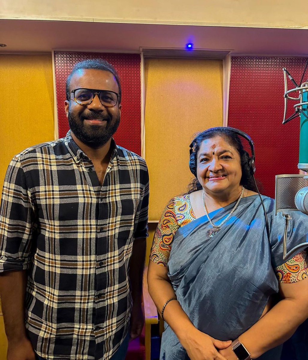 Had my first recording with Chitra Chechy @KSChithra for the movie #Antony. Such an honour and and a big tick on a long pending wish. #wishcomestrue #KSChithra