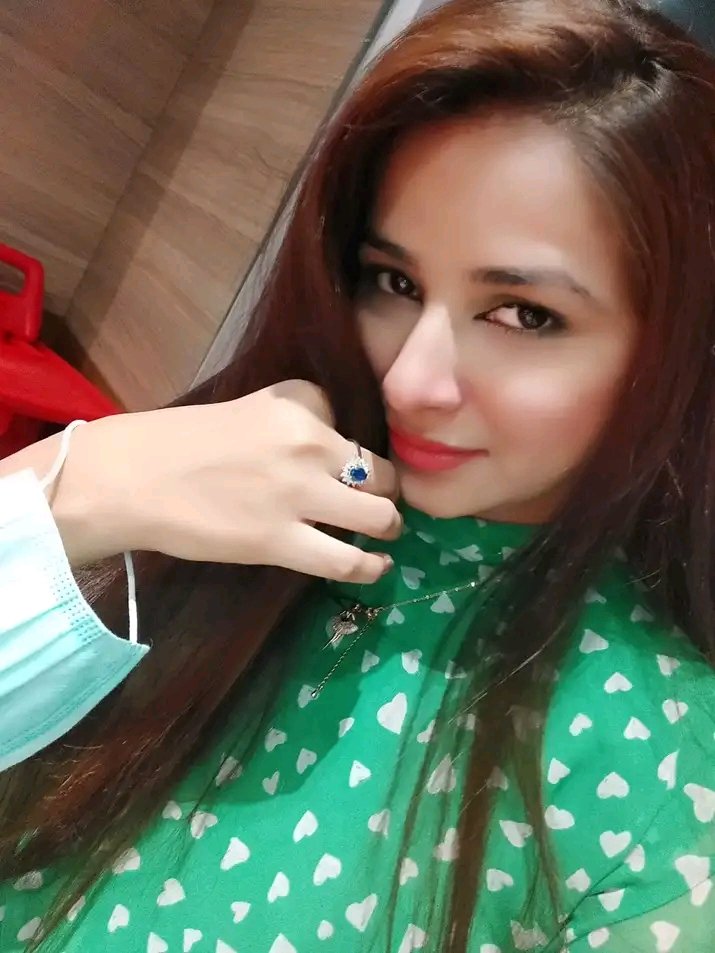 تم کو وہ شخص عام لگتا ہے
مجھ سے آنکھیں ادھار لے جائو 🤍 

<a href="/SaherShahRizvi1/">Saher Shah Rizvi</a>