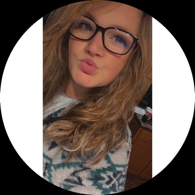 angelgroves0's tweet photo. #NewProfilePic https://t.co/F2DzNWSba9