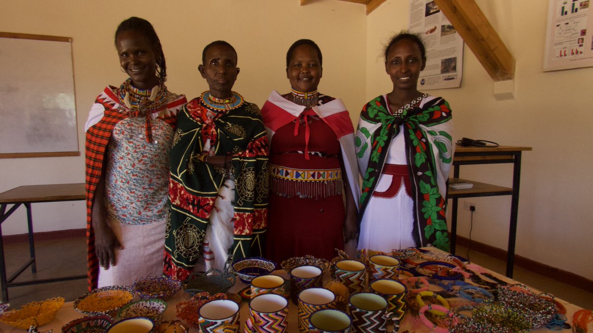 mpala_rc's tweet photo. #CommunityOutreach is a key goal for Mpala. We work with neighbouring communities on activities to support livelihoods! One activity is beadwork. Women from Ilmotiok brought their products to Mpala to discuss how Mpala can partner with them to promote their work. https://t.co/c59DUEcErK