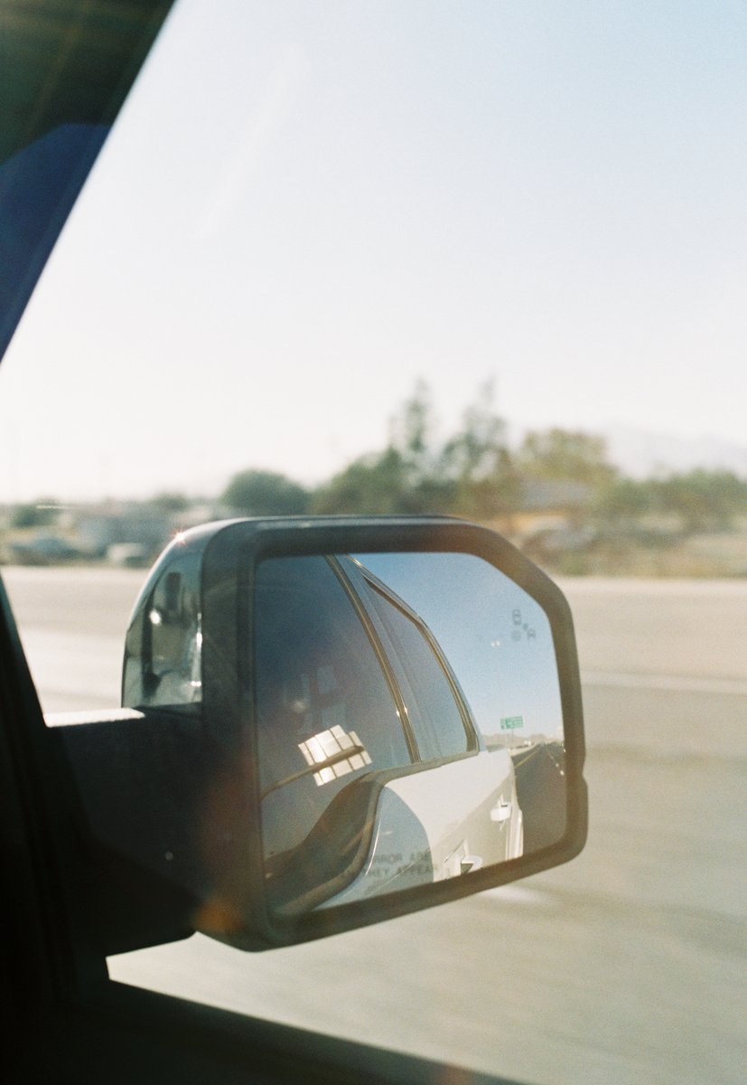 I left out of Tucson with no destination in mind.
📍Tuscon-Phoenix, Arizona
Fuji Superia 400 film