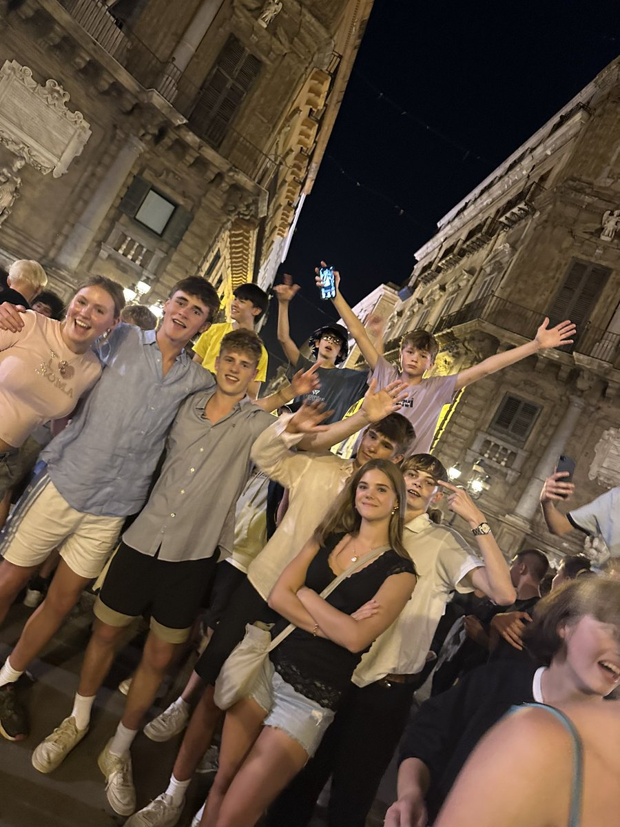 CSGeog's tweet photo. @cranleighschool #cranleighsicily2023 https://t.co/dVCtJimcpx