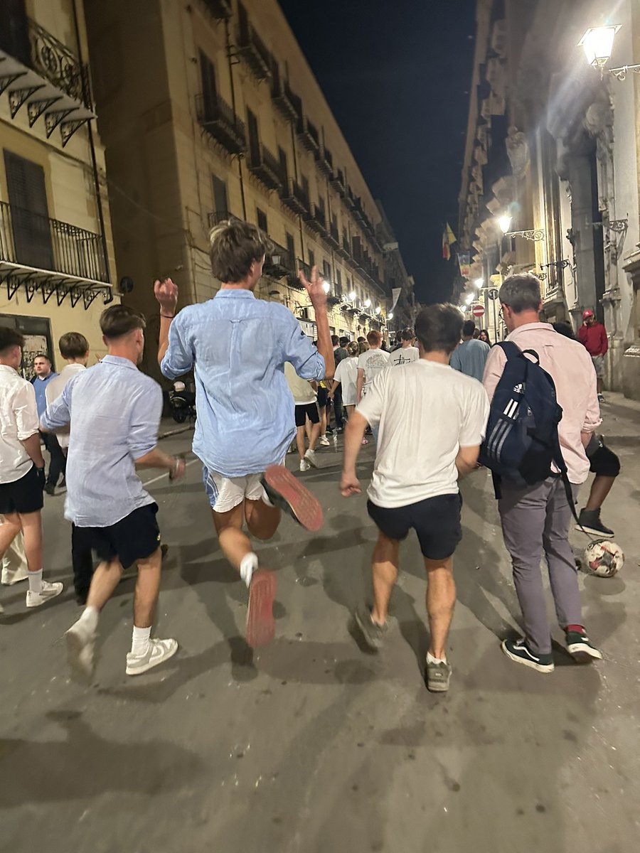 CSGeog's tweet photo. @cranleighschool #cranleighsicily2023 https://t.co/dVCtJimcpx