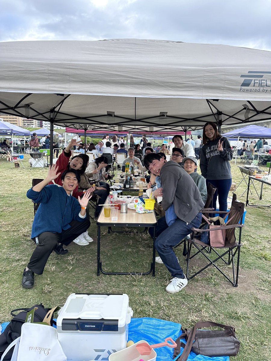 bbq_sorte's tweet photo. こんにちは‼️
バーベキューソルテです🍖💕
週末もたくさんのお客様にご利用いただきました🥰
こちらは西中島BBQ広場🥰
土曜日は特に利用者が多く、一日中大賑わいでした🔥
#bbqsorte #バーベキューソルテ　#淀川河川公園西中島地区 #手ぶらでbbq #bbq #大阪bbq #大阪手ぶらbbq #大阪イベント https://t.co/0VQwohEA3n