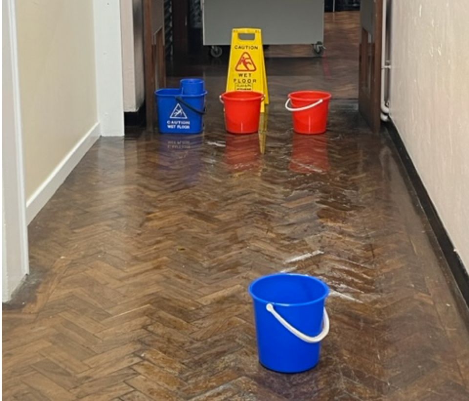 RealGeoffBarton's tweet photo. On Friday @gilliankeegan announced she was intending to introduce minimum service levels. As ever, the press was briefed before anyone talked to education unions - ie the people representing teachers &amp; leaders. That afternoon, a head in Staffordshire sent me this email and pics. https://t.co/Rq3FXuxS1E