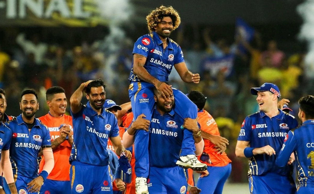 IPL 2023 Bowling coach of MI Shane Bond. Fast Bowling coach of RR