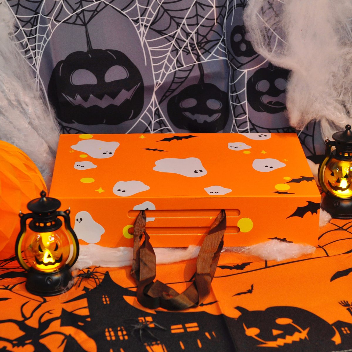 jinbarpacking's tweet photo. Trick or Treak!!
#halloween #halloweengift #gift #giftbox #foldingbox #magneticbox https://t.co/AFlttixAhy