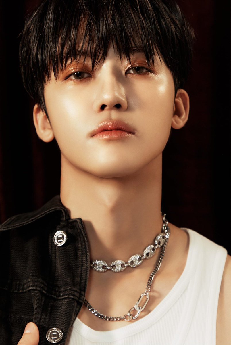 jamong1323's tweet photo. 미미미친 https://t.co/OzXJ8BNrf4